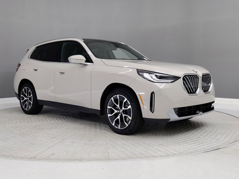 New 2026 BMW X3 xDrive30 w/ Convenience Package image 31
