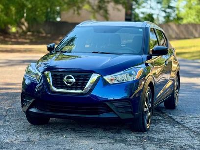 Used 2018 Nissan Kicks SV