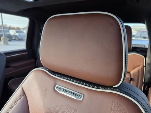 Used 2025 GMC Sierra 2500 Denali Ultimate image 21