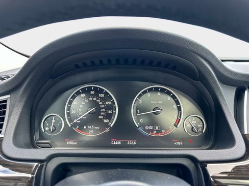 Used 2014 BMW 550i Gran Turismo xDrive 550i xDrive Gran Turismo image 29