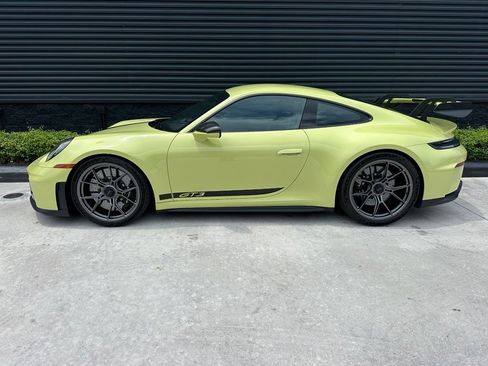 Certified 2026 Porsche 911 GT3 RWD image 2