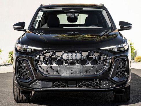 New 2026 Audi Q5 Premium Plus AWD/4WD image 3