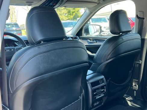 Used 2022 Jeep Grand Cherokee Limited 4xe image 39