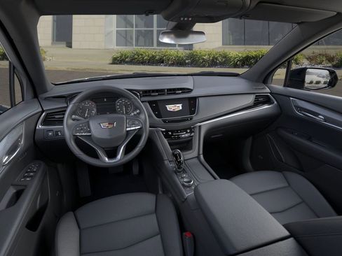 New 2025 Cadillac XT6 Luxury image 15