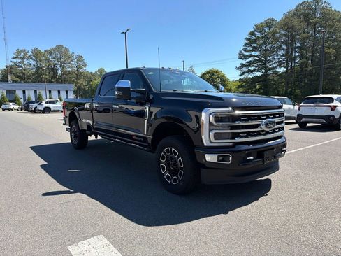 Used 2024 Ford F350 Platinum AWD/4WD image 4