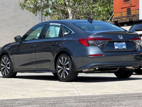 Certified 2024 Honda Civic EX image 3