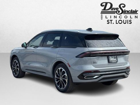 New 2026 Lincoln Nautilus Reserve AWD/4WD image 5