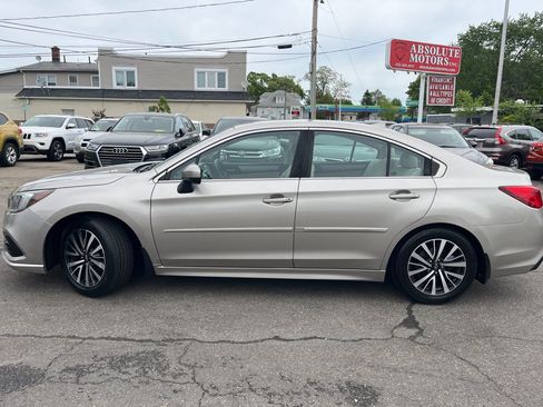 Used 2018 Subaru Legacy 2.5i Premium AWD/4WD image 8
