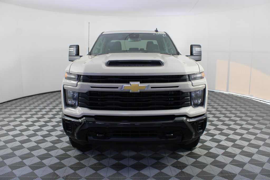 New 2026 Chevrolet Silverado 2500 Custom w/ Custom Value Package AWD/4WD image 8