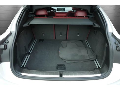 Used 2020 BMW X4 M40i w/ Executive Package image 18