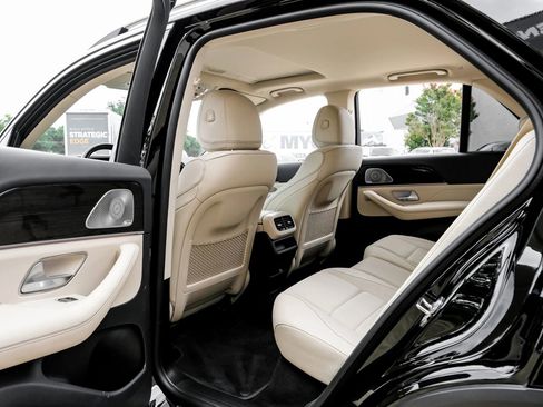 Used 2021 Mercedes-Benz GLE 350 w/ Premium Package image 47