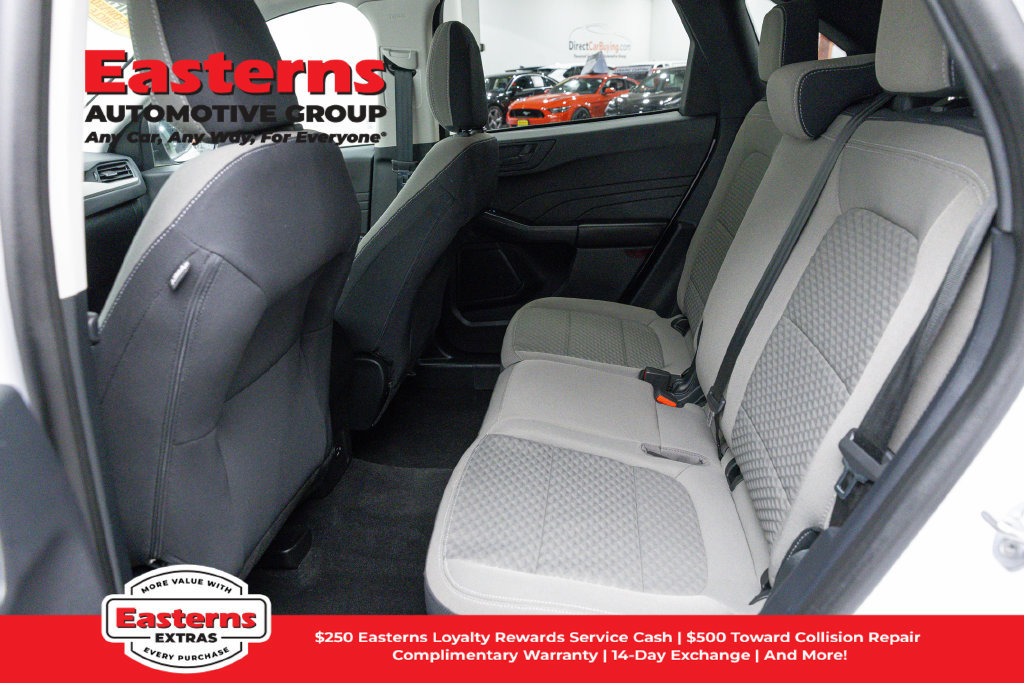 Used 2022 Ford Escape SE FWD image 22