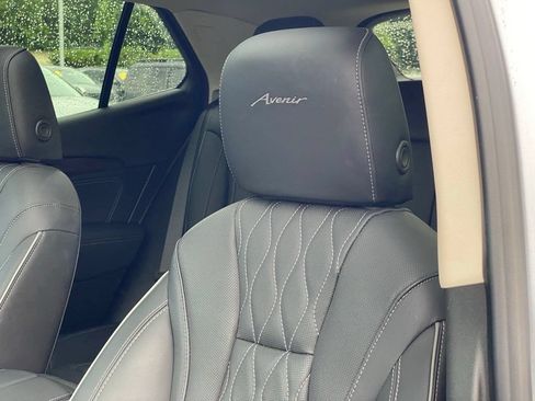 Used 2023 Buick Envision Avenir FWD image 24