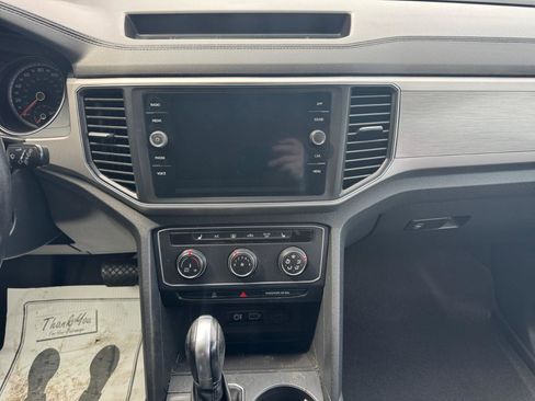Used 2018 Volkswagen Atlas SE AWD/4WD image 12