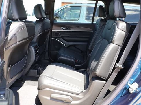 New 2026 Jeep Grand Cherokee L Limited AWD/4WD image 44