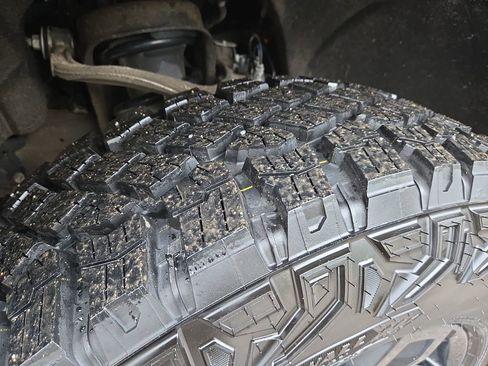 Used 2022 Chevrolet Silverado 1500 LT Trail Boss w/ Protection Package image 11