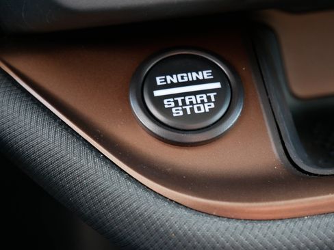 Used 2024 Ford Bronco Sport Outer Banks w/ Tech Package image 33