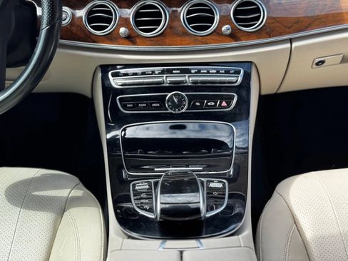 Used 2018 Mercedes-Benz E 300 w/ Premium 1 Package image 10