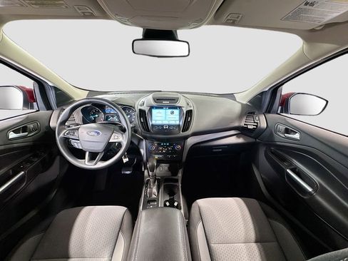 Used 2018 Ford Escape SE w/ Ford Safe & Smart Package AWD/4WD image 13