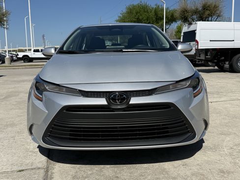 Used 2024 Toyota Corolla LE image 10