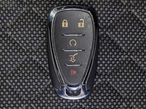 Used 2020 Chevrolet Blazer LT FWD image 32