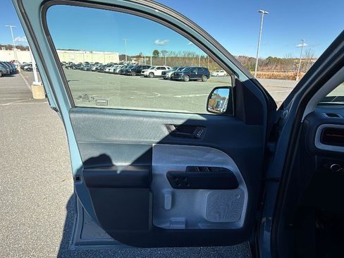 Used 2022 Ford Maverick XLT w/ Equipment Group 300A Standard image 25