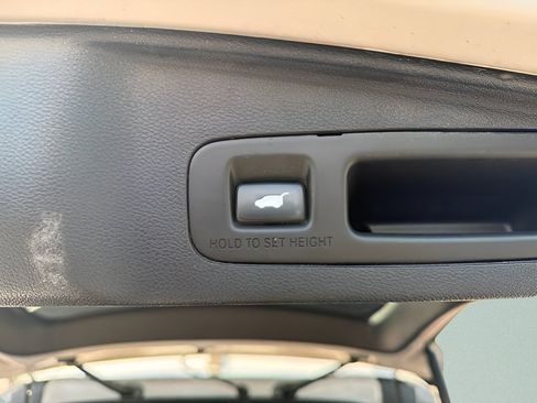 Used 2018 Honda CR-V EX-L image 17