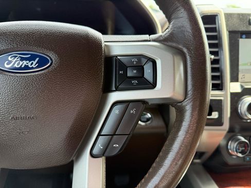 Used 2019 Ford F150 King Ranch w/ Equipment Group 601A Luxury RWD image 23