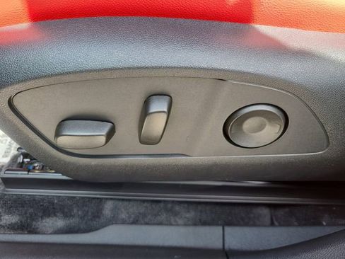 New 2025 Chevrolet Blazer EV RS image 19