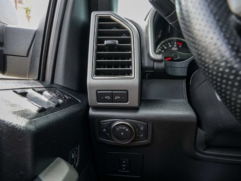 Used 2018 Ford F150 Raptor w/ Equipment Group 802A Luxury AWD/4WD image 35