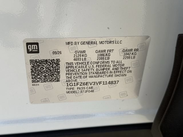 New 2027 Chevrolet Bolt RS FWD image 27