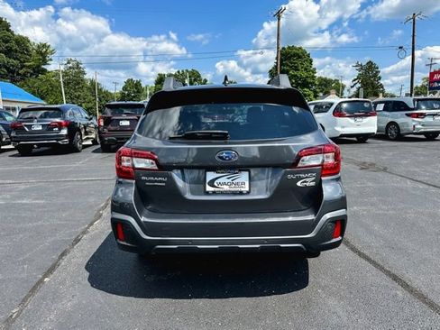 Used 2019 Subaru Outback 2.5i Limited AWD/4WD image 7