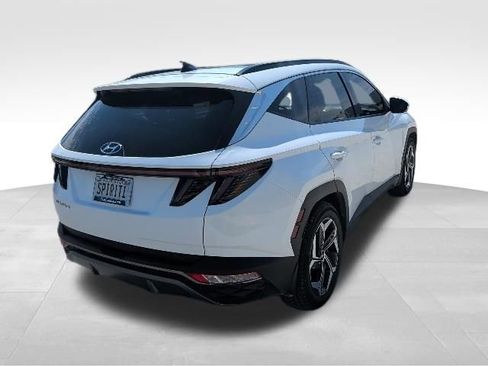 Used 2023 Hyundai Tucson Limited w/ Cargo Package FWD image 3
