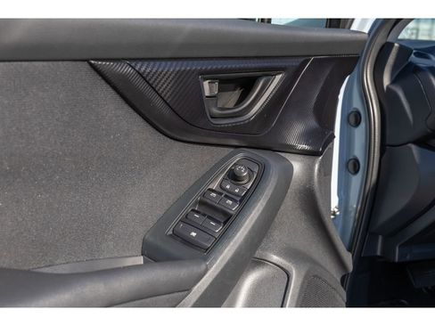 Certified 2023 Subaru Crosstrek 2.0i image 18