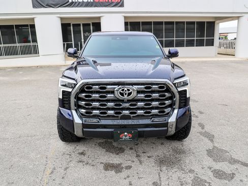 Used 2025 Toyota Tundra Platinum AWD/4WD image 5