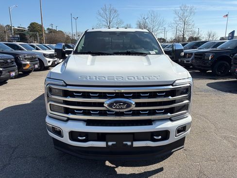 Used 2024 Ford F350 Platinum w/ FX4 Off-Road Package image 2