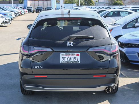 Used 2023 Honda HR-V Sport image 5