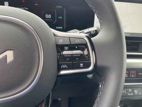 New 2026 Kia Carnival SX FWD image 27