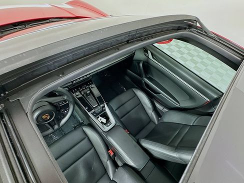 Certified 2021 Porsche 911 Carrera RWD image 14