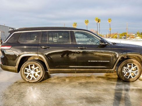 Certified 2024 Jeep Grand Cherokee L Limited w/ Luxury Tech Group II image 13