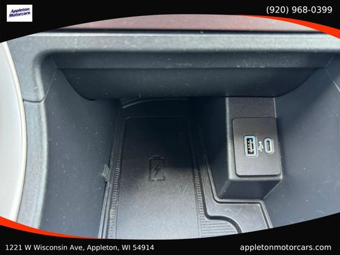 Used 2021 Ford Edge SEL w/ Convenience Package AWD/4WD image 25