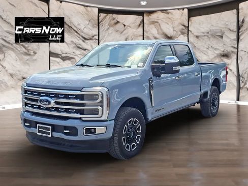 Used 2024 Ford F250 Platinum AWD/4WD image 3
