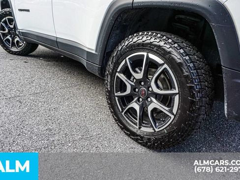 Used 2025 Jeep Compass Trailhawk AWD/4WD image 15