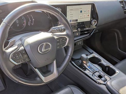 Used 2022 Lexus NX 250 FWD image 10
