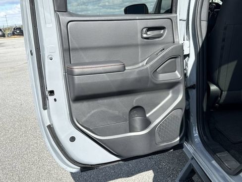 Certified 2026 Nissan Frontier PRO-4X w/ Pro-4x Convenience Package AWD/4WD image 23