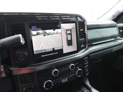 Used 2024 Ford F250 Lariat w/ Lariat Ultimate Package AWD/4WD image 17