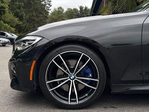 Used 2019 BMW 330i Sedan w/ M Sport Package RWD image 19