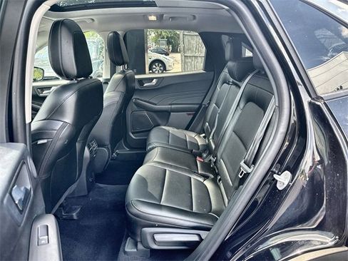 Used 2022 Ford Escape SEL w/ Technology Package image 22