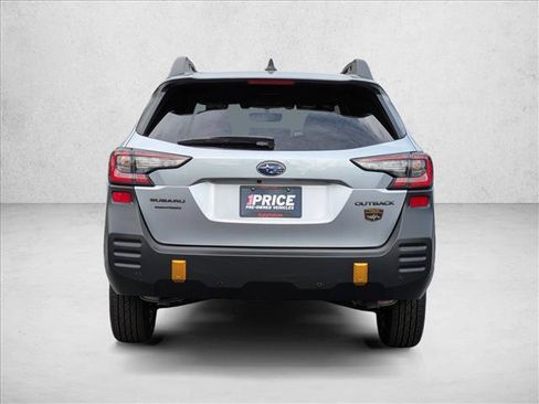 Used 2022 Subaru Outback Wilderness AWD/4WD image 7