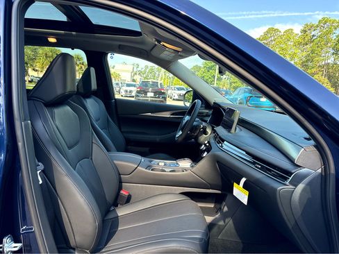 Used 2026 INFINITI QX60 Sport image 13